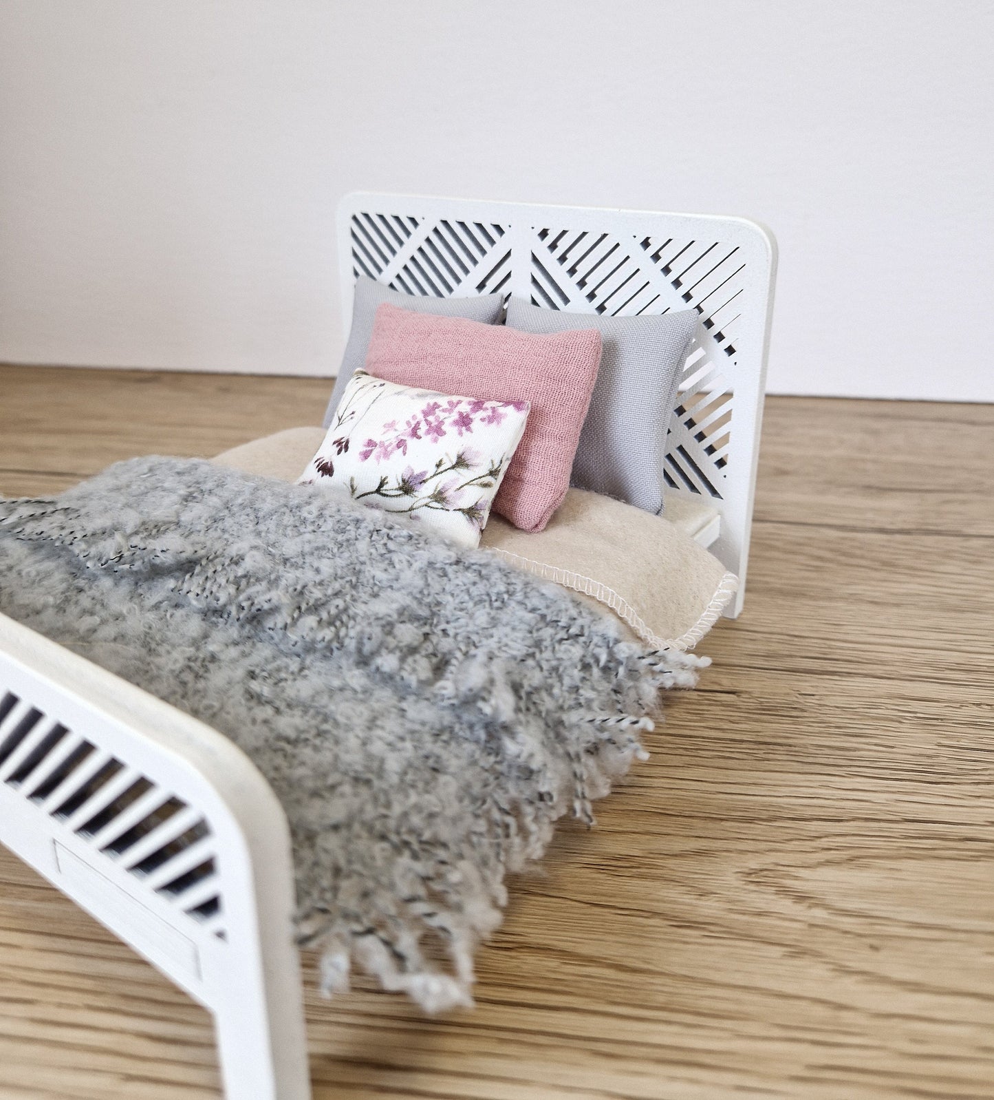 Dollhouse double bed 1:12 scale, miniature furniture bundle (perfect for Ikea Dollhouse)
