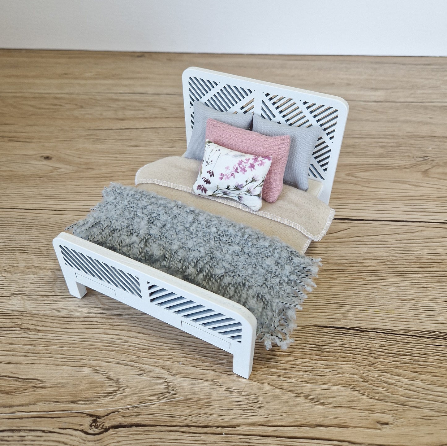 Dollhouse double bed 1:12 scale, miniature furniture bundle (perfect for Ikea Dollhouse)