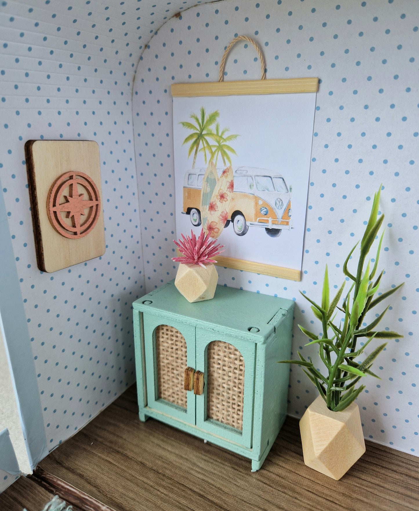 Small Dollhouse in a Suitcase , Dollhouse, Miniature furniture, 1:12 scale, Maileg mouse house
