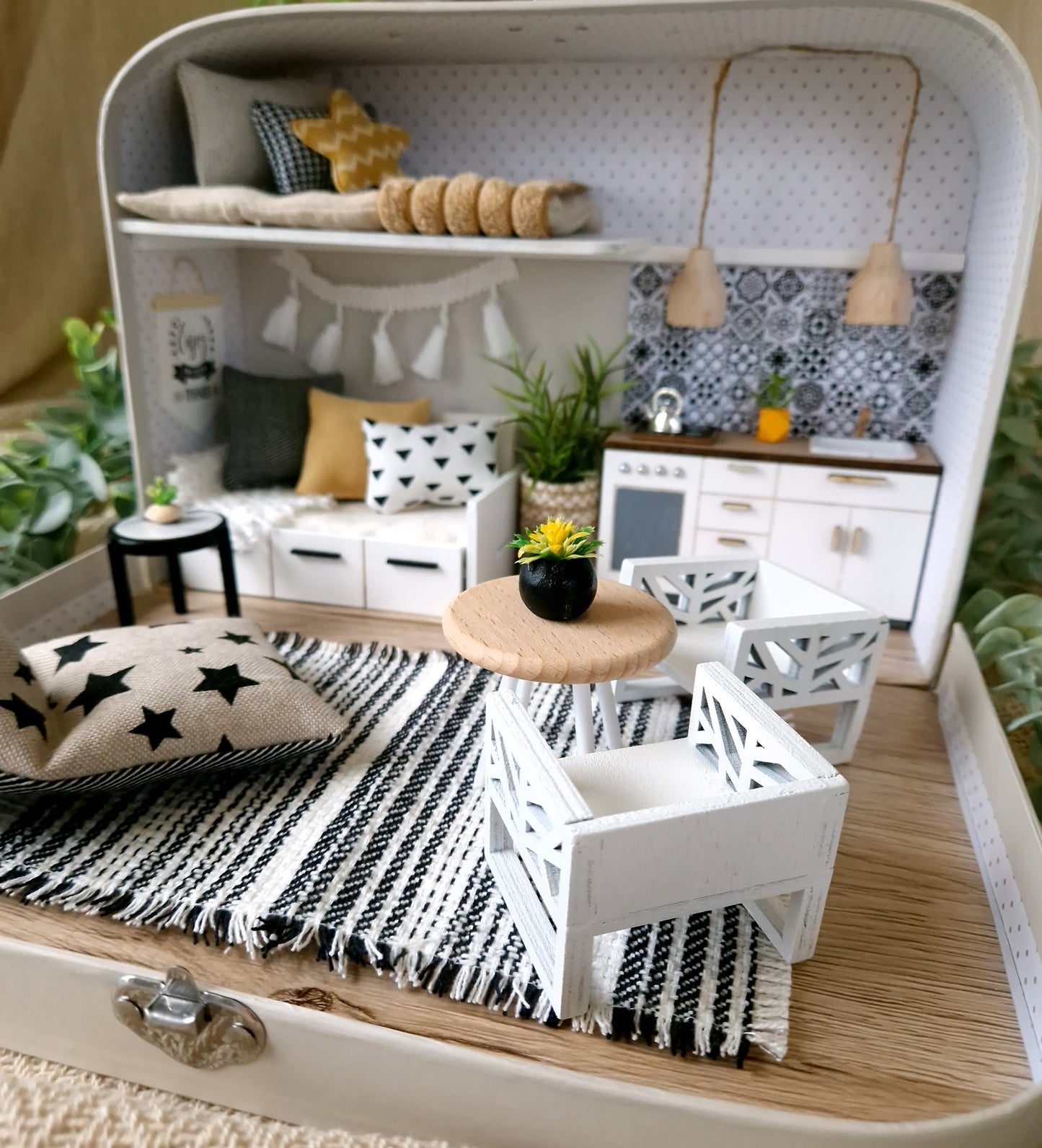 Medium Dollhouse in a Suitcase, Miniature furniture in 1:12 scale, Maileg mouse house