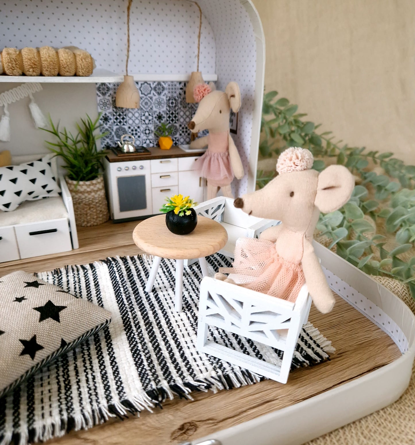 Medium Dollhouse in a Suitcase, Miniature furniture in 1:12 scale, Maileg mouse house