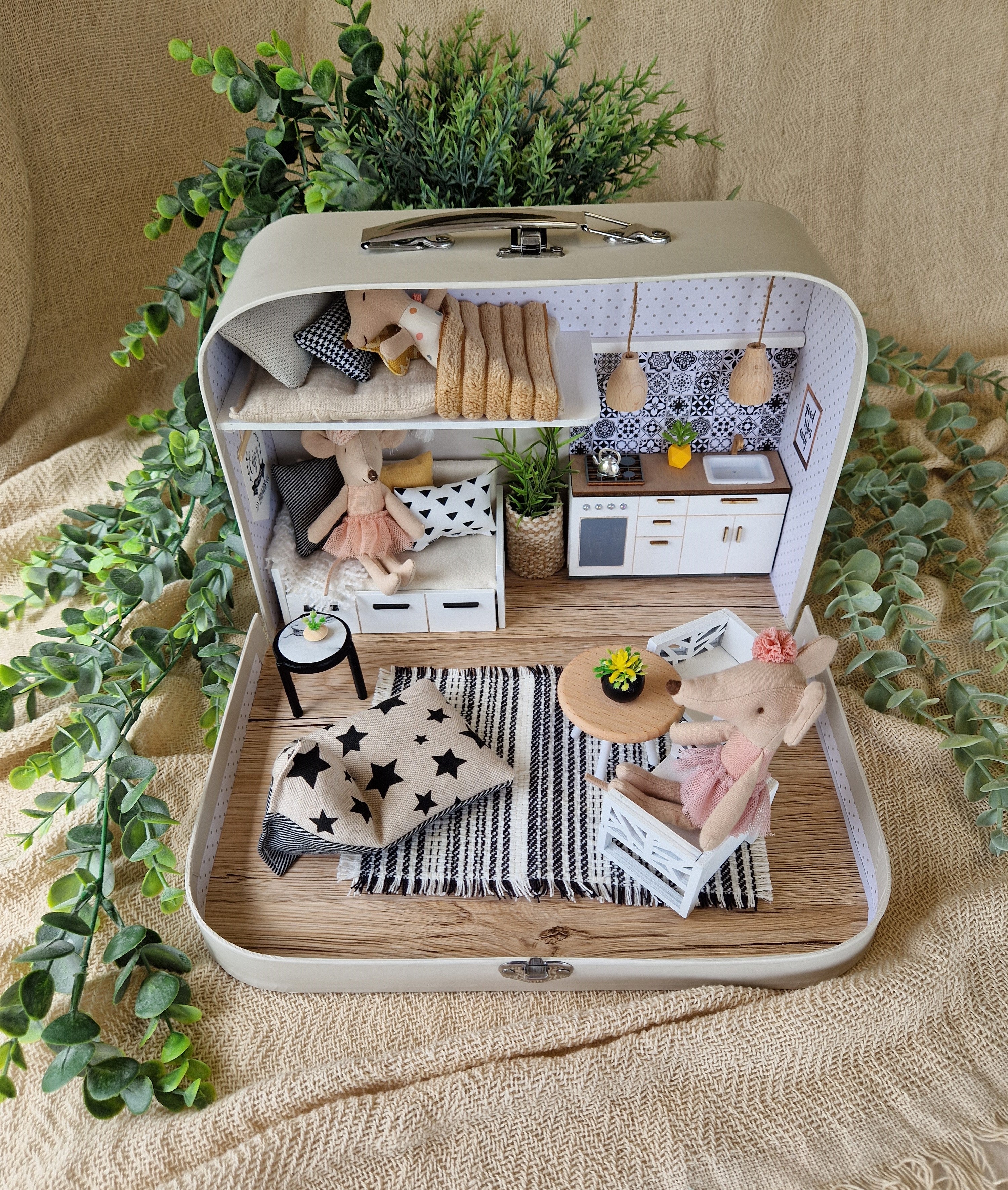 Nordic Nest - Medium Suitcase Dollhouse