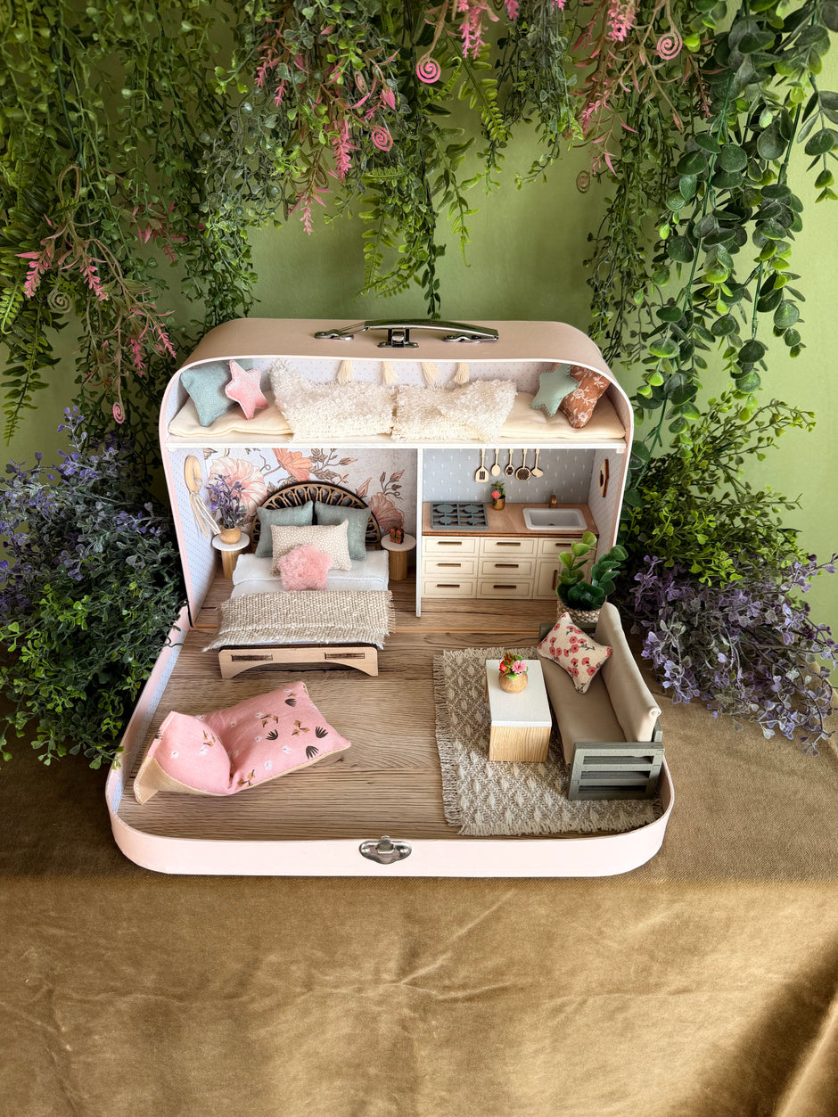 Cozy Pastel Retreat – Large Suitcase Dollhouse