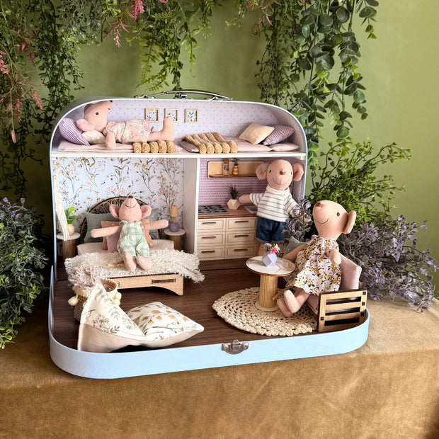 Lavender Luxe – Large Suitcase Dollhouse