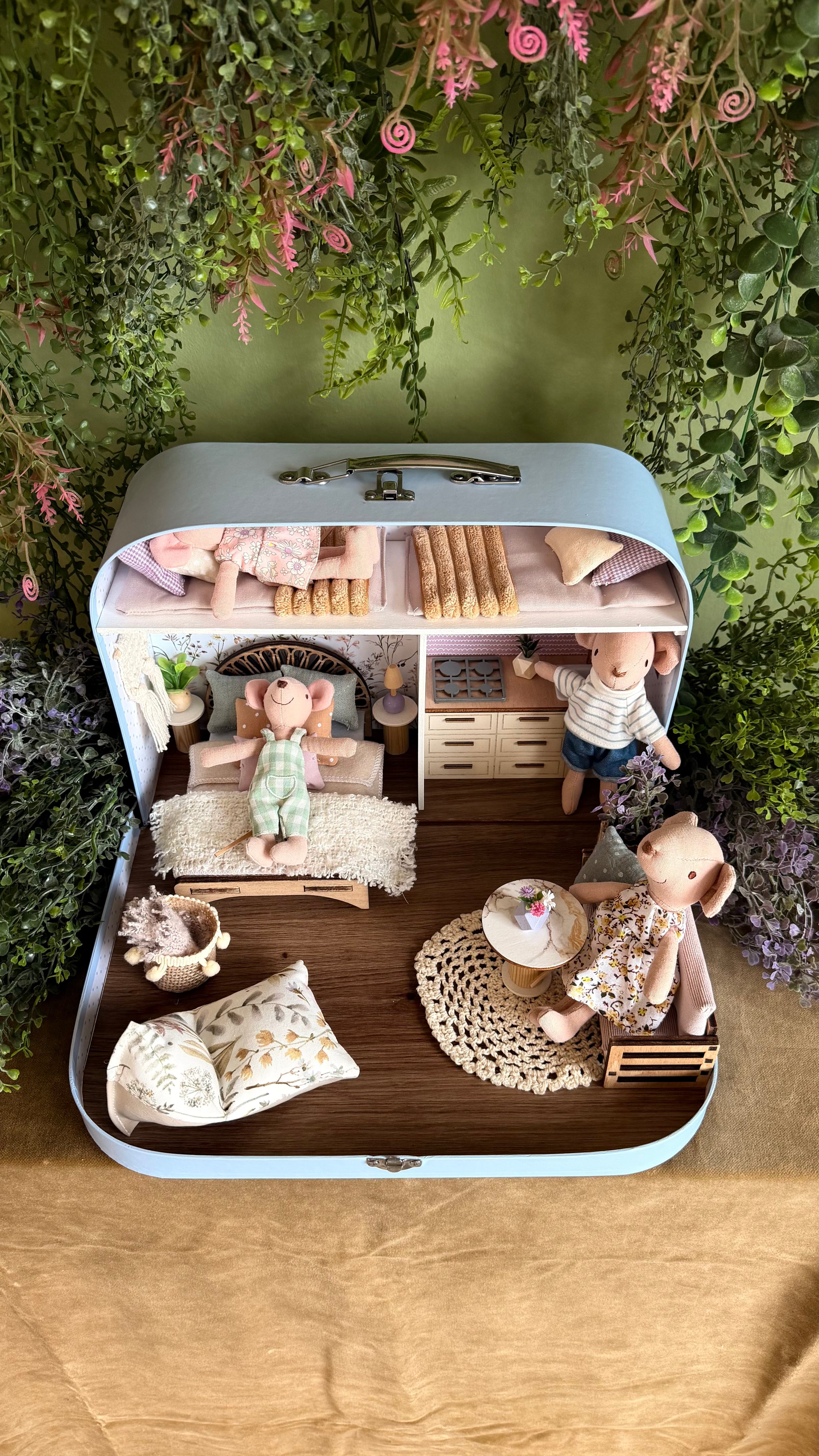 Lavender Luxe – Large Suitcase Dollhouse