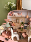 Nostalgic Cottage – Medium Suitcase Dollhouse