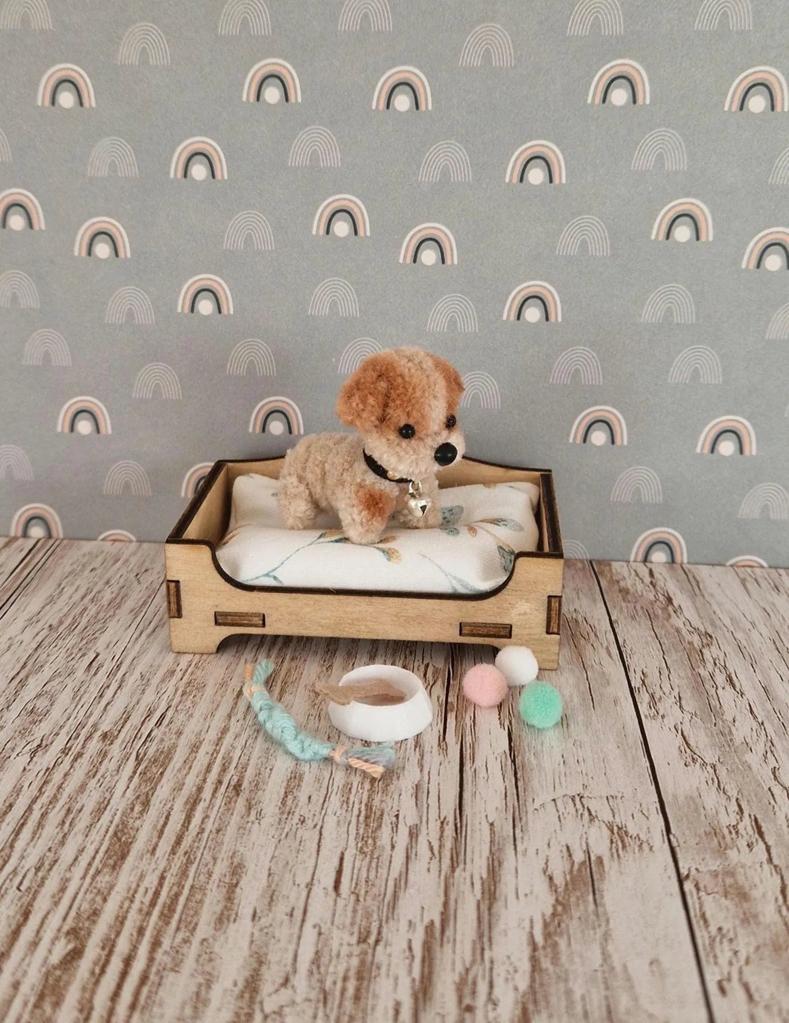 Miniatur-Hundebett mit kleinem Plüschhund – Puppenhaustiere, Miniatur-Hundezubehör
