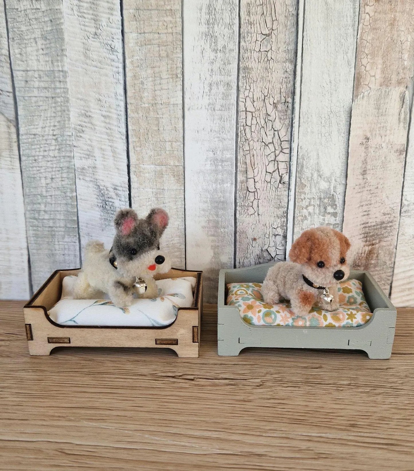 Miniature Dogbed with Tiny Plush Dog – Dollhouse pets, miniature dog accessories