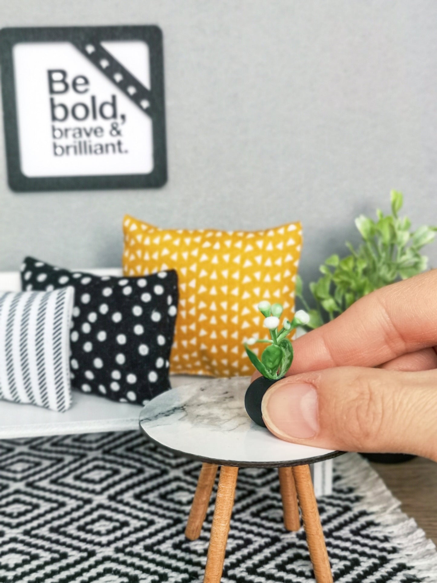 Miniature living room bundle 1:12 scale, Luxe Comfort, modern dollhouse furniture (perfect for Ikea Flisat Dollhouse)