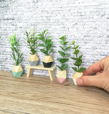 Modern miniature plant in a wooden pot, dollhouse decoration, miniature accessories