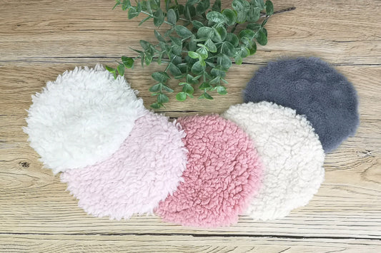 Miniature round rug, Dollhouse decoration, modern miniature carpet, 1:12 scale