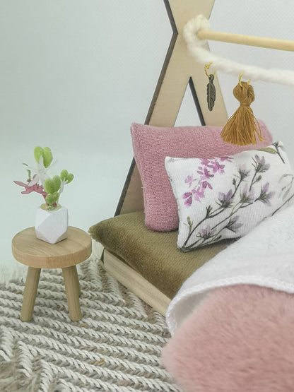 Dolhouse miniature 1:12 scale furniture / Blush/ kids room / bed / maileg mouse / wooden furniture