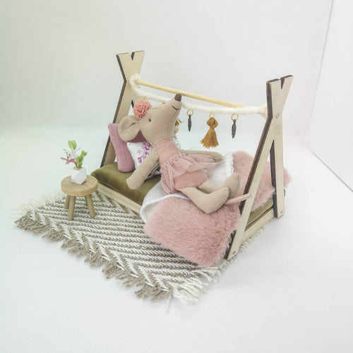 Dolhouse miniature 1:12 scale furniture / Blush/ kids room / bed / maileg mouse / wooden furniture