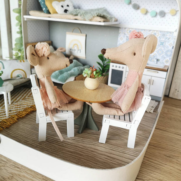 The Calm Grove – Medium Suitcase Dollhouse
