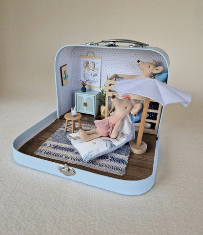 Small Dollhouse in a Suitcase , Dollhouse, Miniature furniture, 1:12 scale, Maileg mouse house