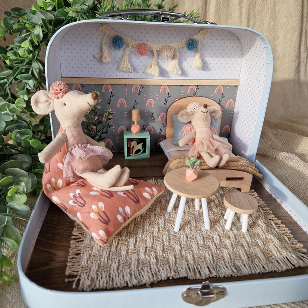 Rose Rainbow - Small Suitcase Dollhouse