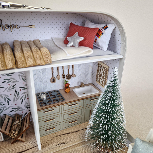 The Christmas Spirit – Large Suitcase Dollhouse