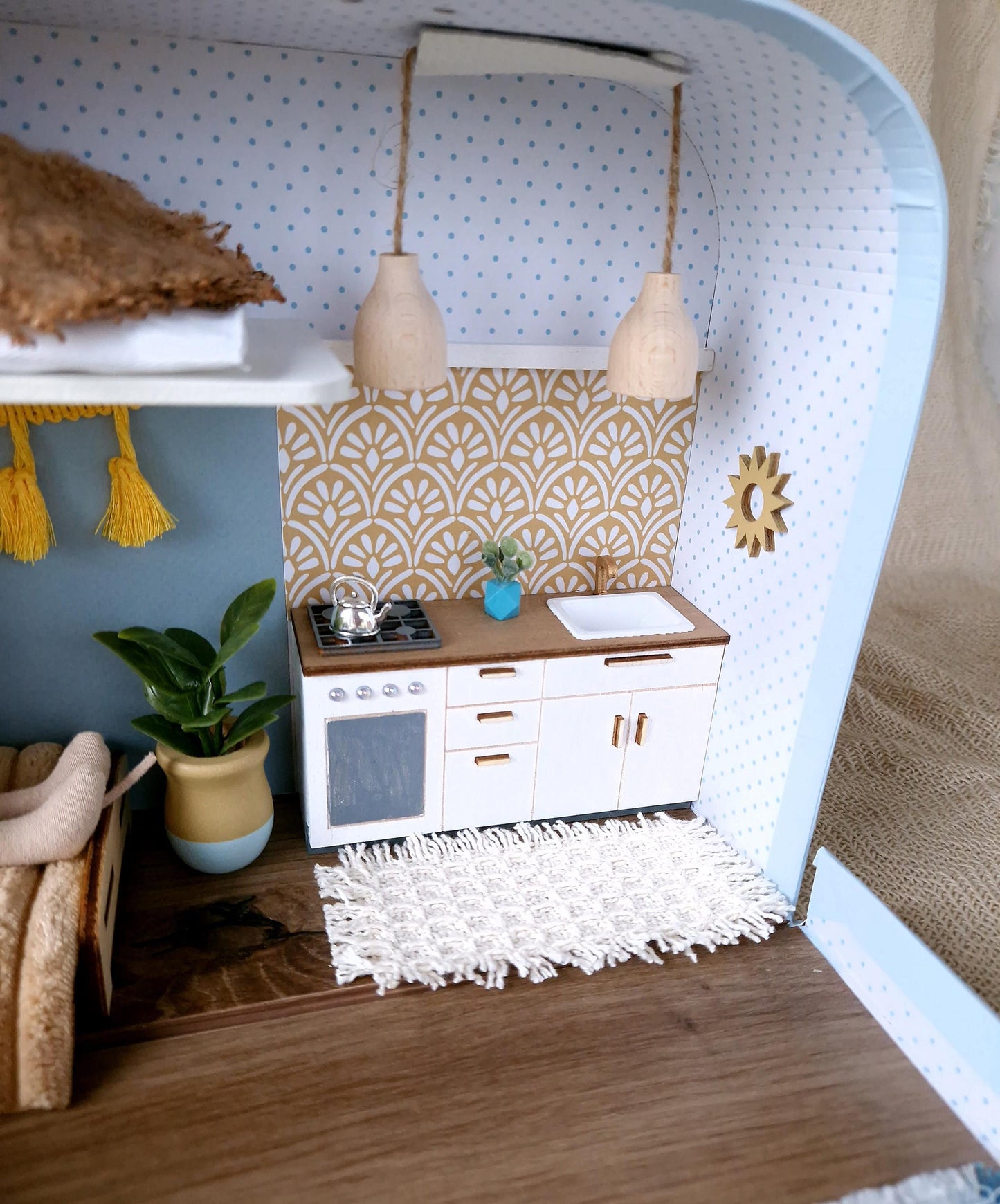 Medium Dollhouse in a Suitcase, Daydreams & Sunshine, Miniature furniture in 1:12 scale, Maileg mouse house
