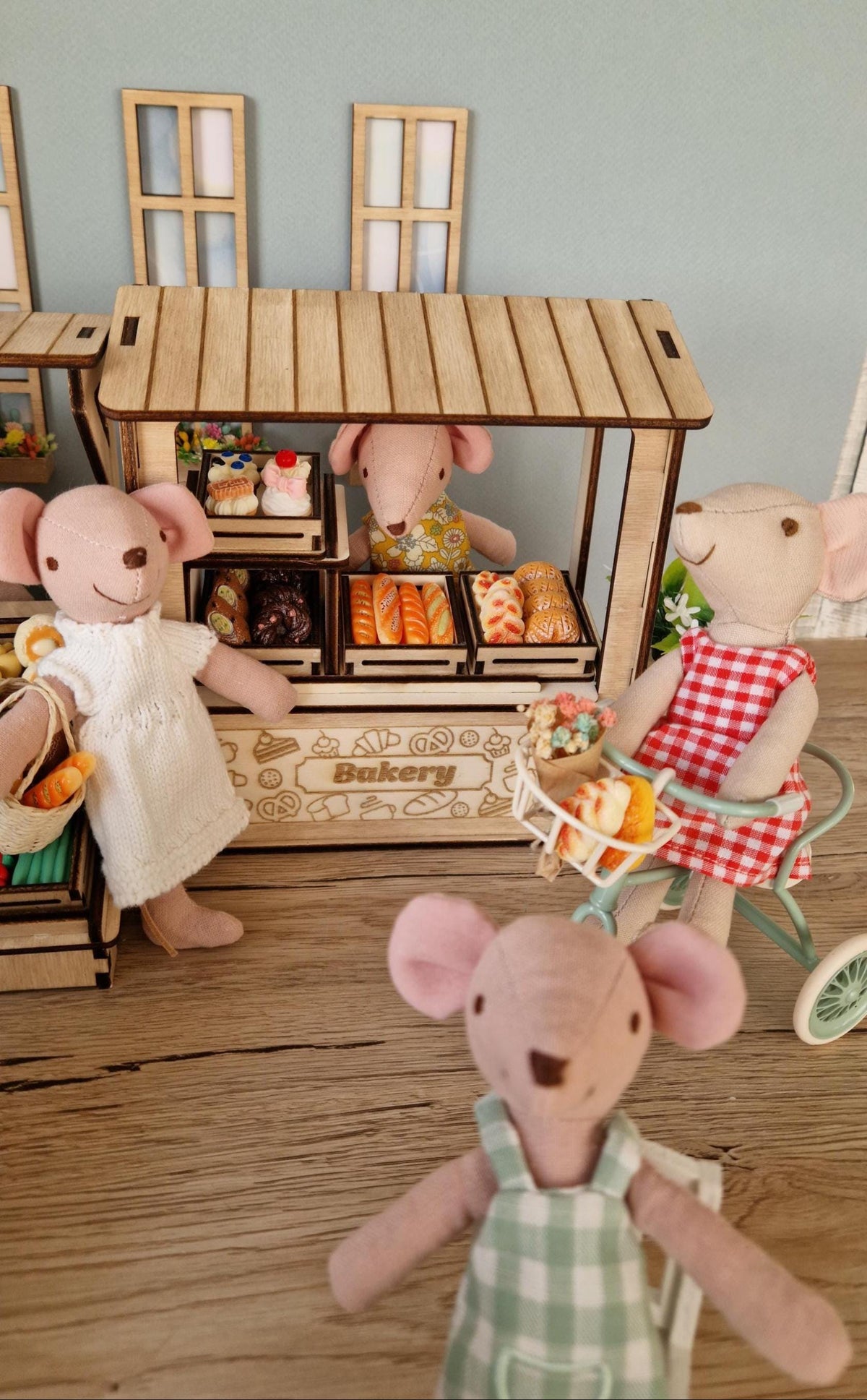 Miniature Bakery Stall, handmade 1:12 miniature – photo 6