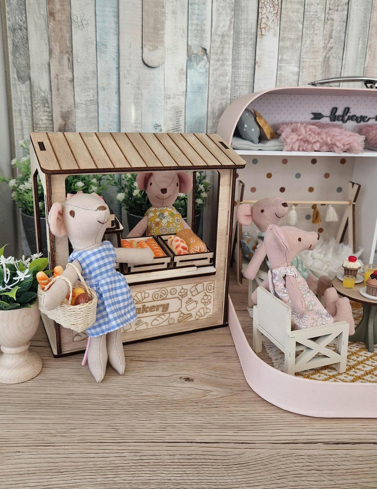 Miniature Bakery Stall, handmade 1:12 miniature – photo 2