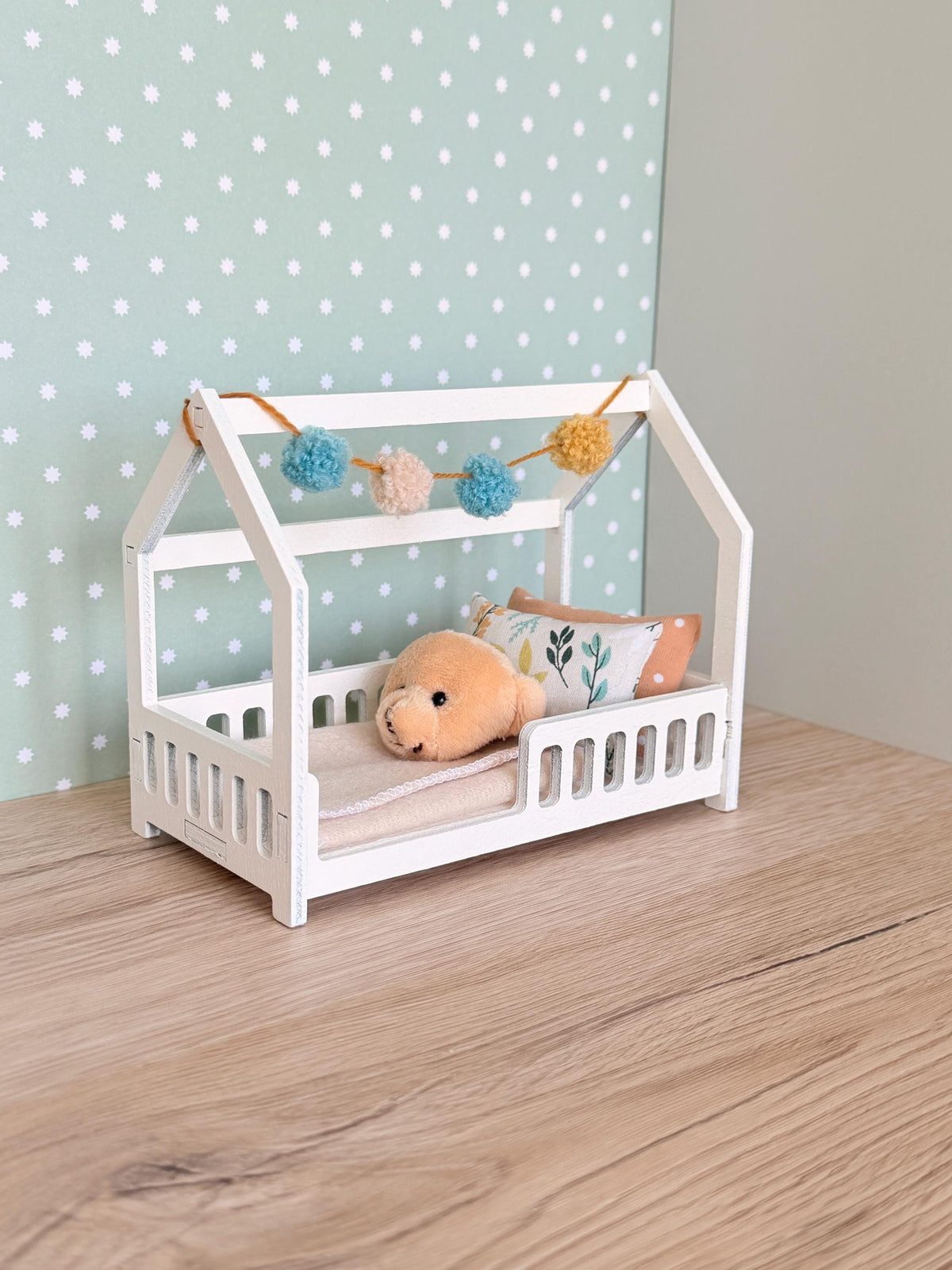 Playhouse Bedroom, 1:12 Scale, handmade – photo 4