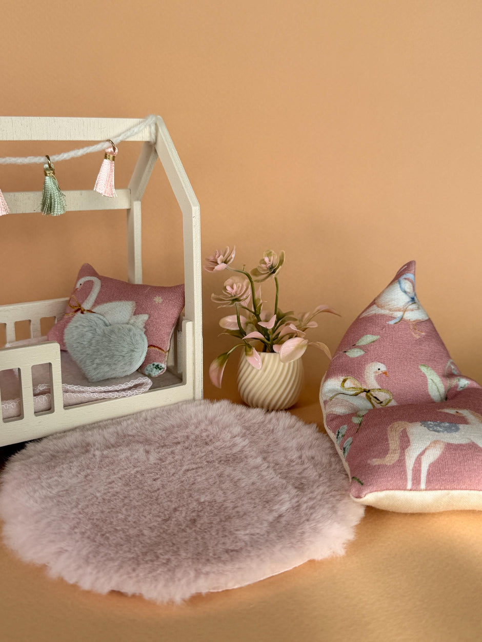 Ballerina Dollhouse Bedroom, 1:12 Scale, handmade – photo 9
