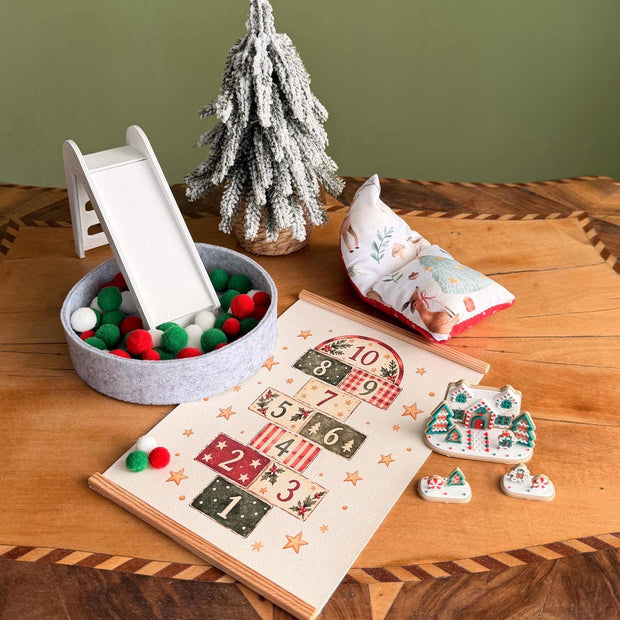 Christmas Play Set – Slide, Ball Pit, Hopscotch & Gingerbread House – photo 2