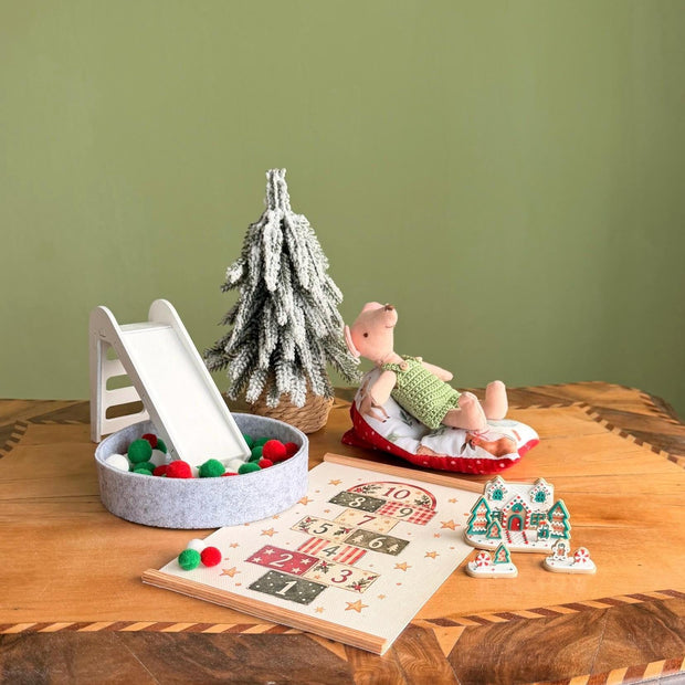 Christmas Play Set – Slide, Ball Pit, Hopscotch & Gingerbread House – photo 1