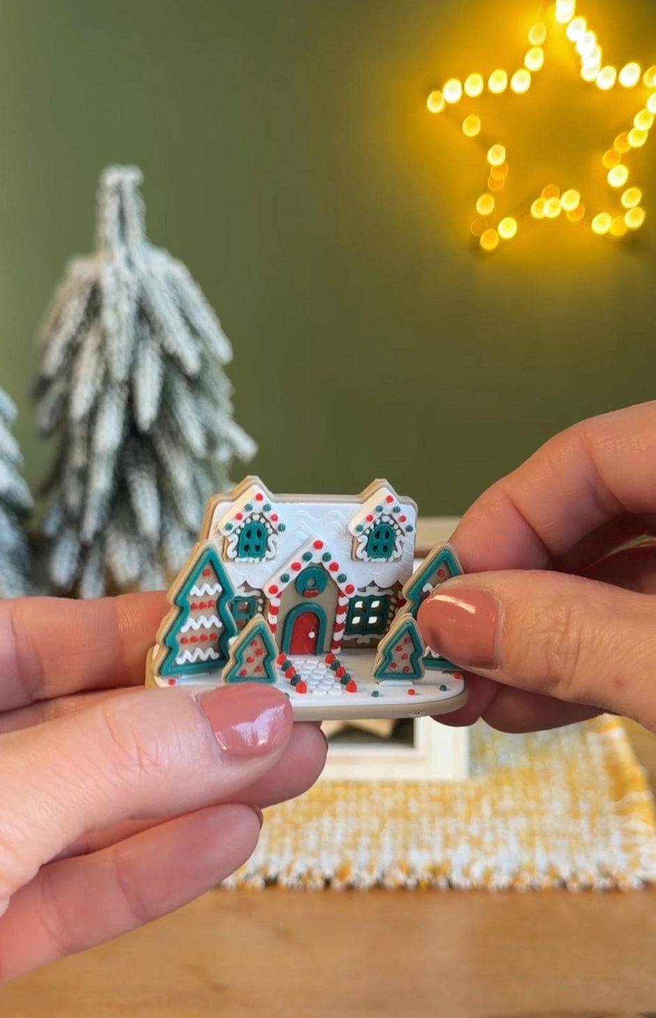 Gingerbread House – Miniature Christmas Set – photo 6