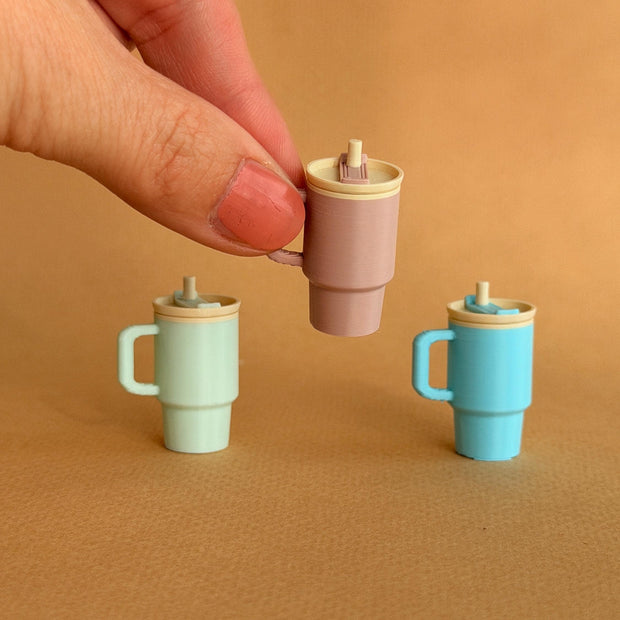 Miniature Tumbler with Straw for Dolls and Mice, 1:12 dollhouse accessory