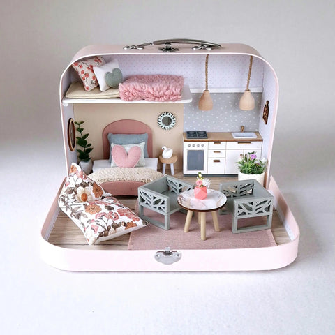 Pastel Bloom – Medium Suitcase Dollhouse– Medium Suitcase Dollhouse